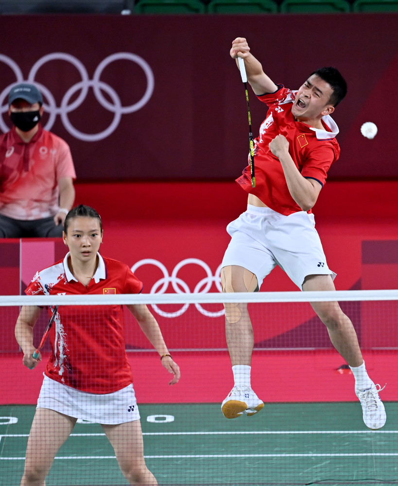 荷兰以其先 荷兰以其先